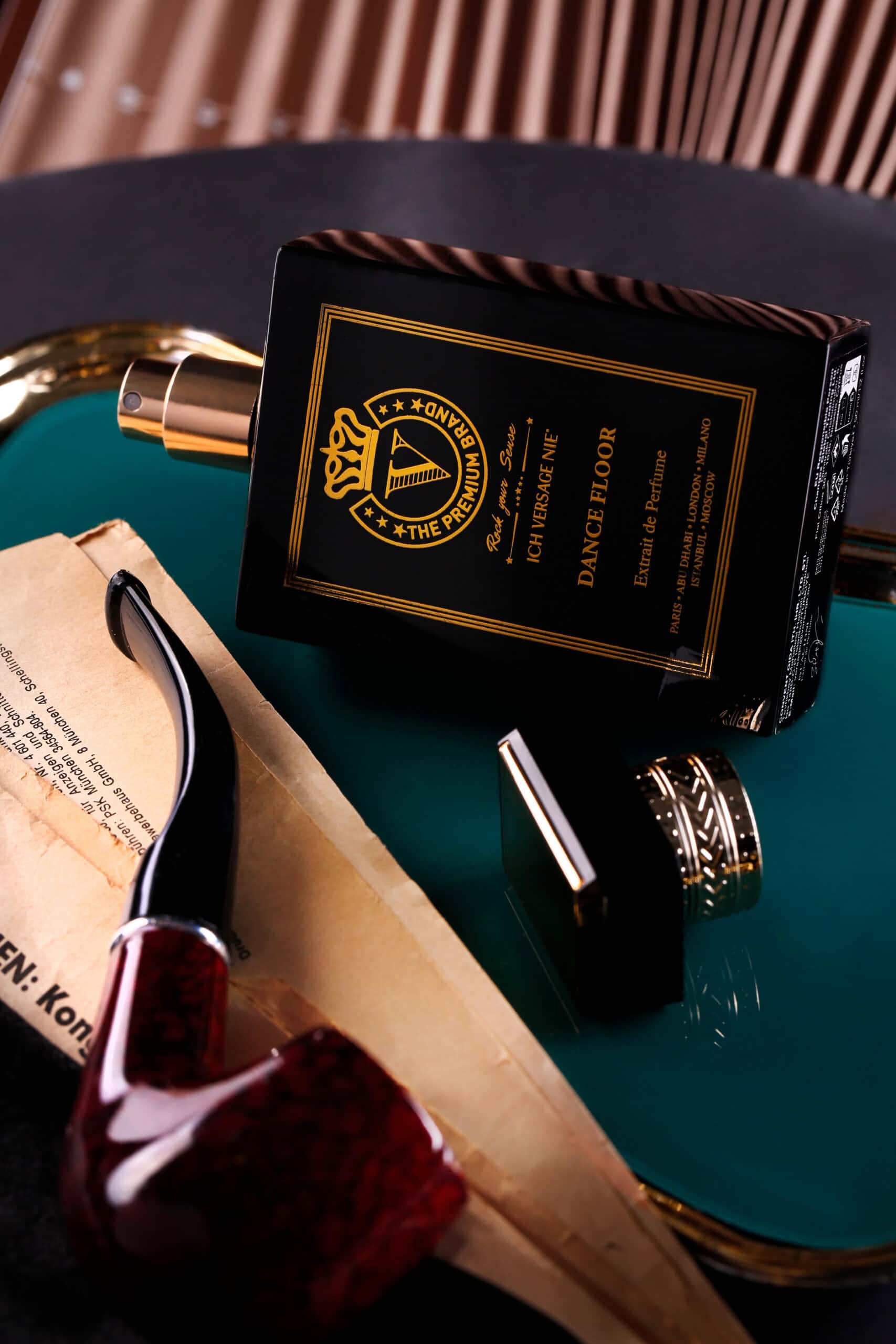 IVN DANCE FLOOR - Herren Premium Extrait de Parfum – Bild 2